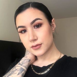 Meet your Posher, Marie